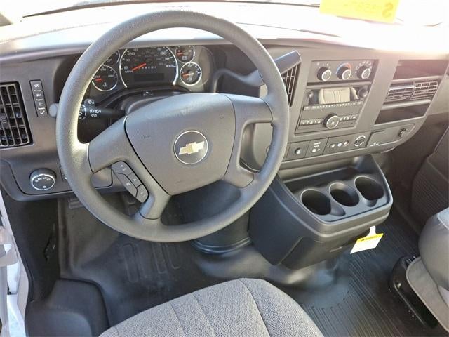 2024 Chevrolet Express Cutaway 4500 Base