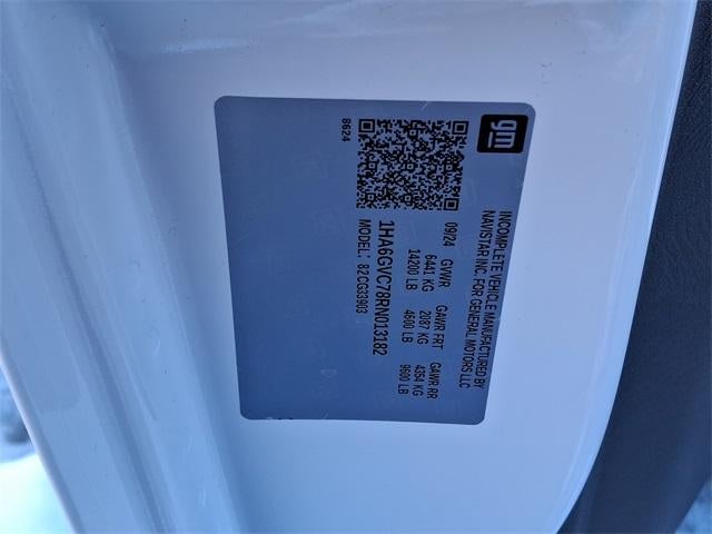 2024 Chevrolet Express Cutaway 4500 Base