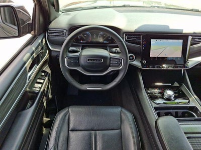 2024 Jeep Wagoneer L Series II 4x2