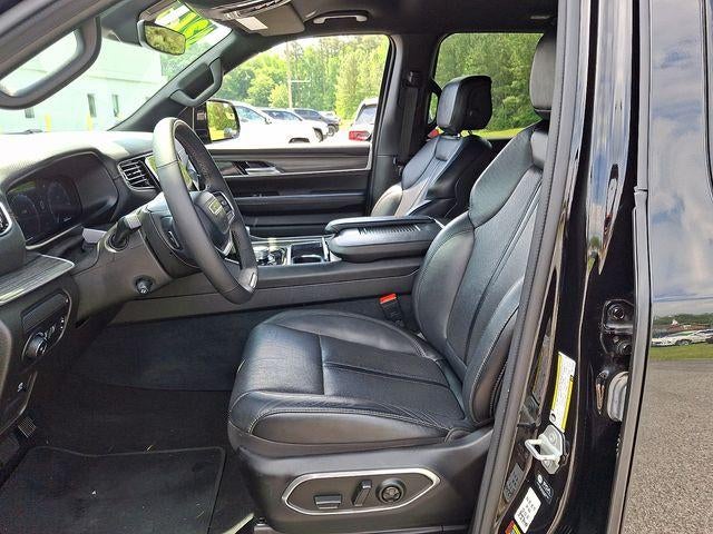 2024 Jeep Wagoneer L Series II 4x2