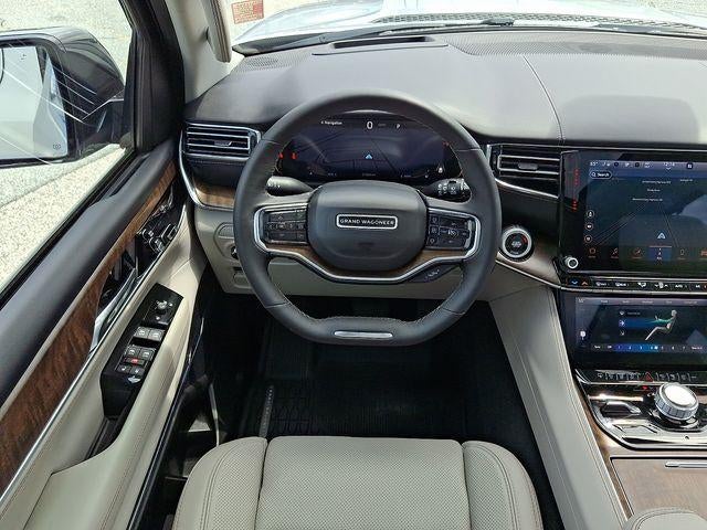 2023 Jeep Grand Wagoneer Base