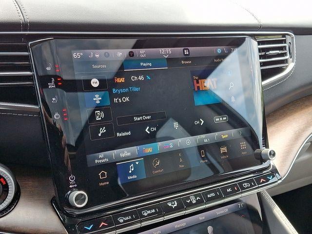 2023 Jeep Grand Wagoneer Base