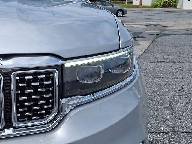 2023 Jeep Grand Wagoneer Base