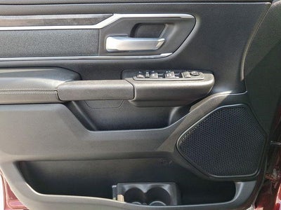2019 RAM 1500 Big Horn/Lone Star Crew Cab 4x4 6'4" Box