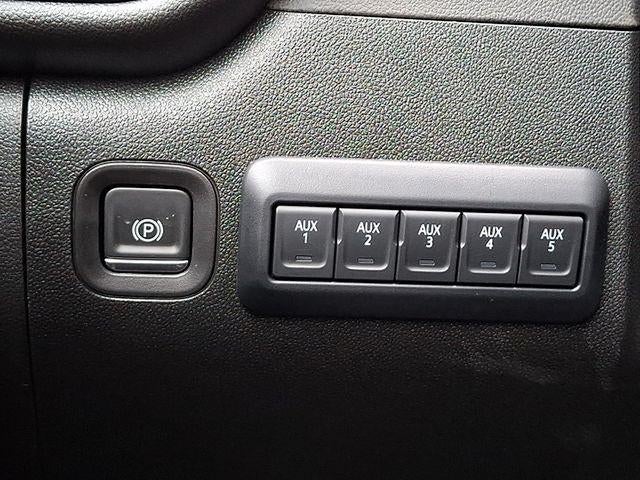 2025 Chevrolet Silverado 3500 HD Work Truck - Photo 15