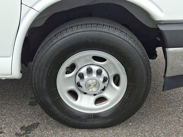 2024 Chevrolet Express Cargo 2500 Base