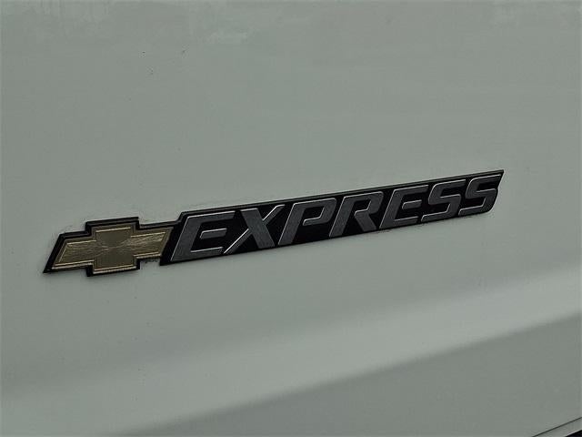 2024 Chevrolet Express Cargo 2500 Base