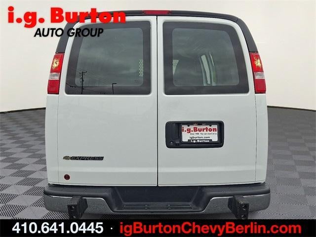 2024 Chevrolet Express Cargo 2500 Base