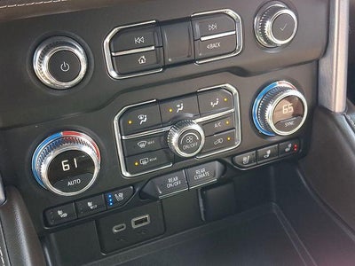 2022 GMC Yukon XL SLT
