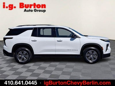 2025 Chevrolet Traverse LT