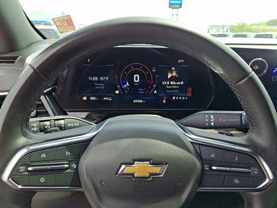 2025 Chevrolet Suburban LT