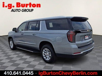 2025 Chevrolet Suburban LT