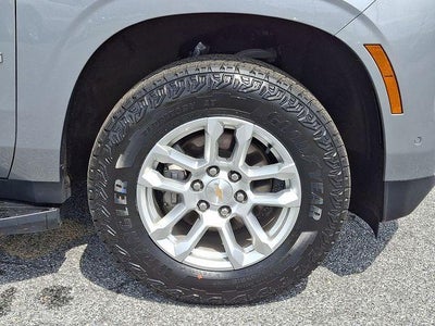 2025 Chevrolet Suburban LT