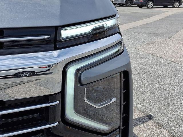 2025 Chevrolet Suburban LT
