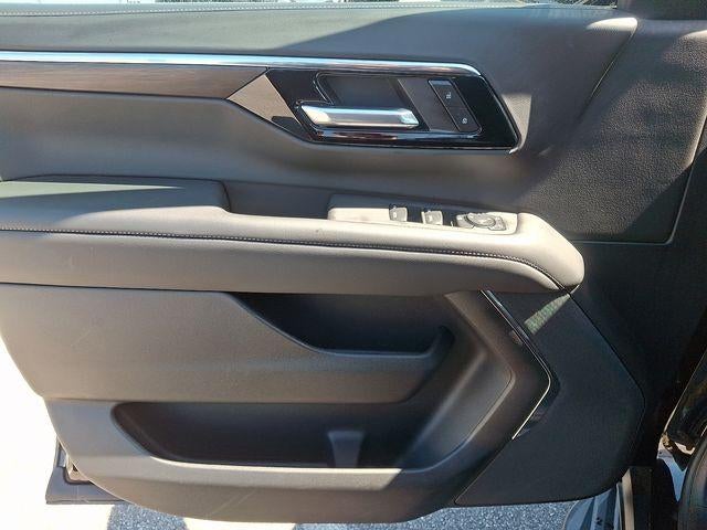 2026 Chevrolet Tahoe LS - Photo 9