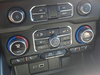 2022 Chevrolet Suburban RST