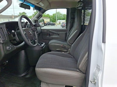 2024 GMC Savana Cargo 2500 Base