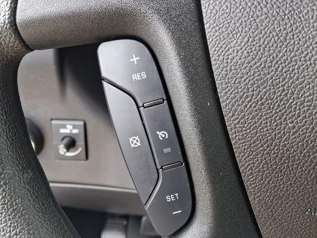 2024 GMC Savana Cargo 2500 Base