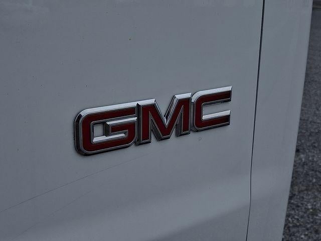 2024 GMC Savana Cargo 2500 Base
