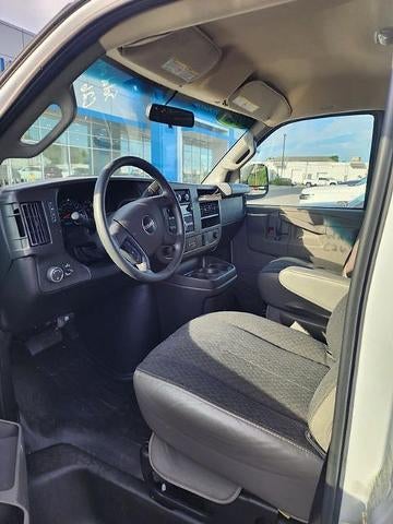 2024 GMC Savana Cargo 2500 Base