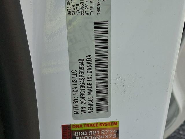2025 Chrysler Pacifica Select