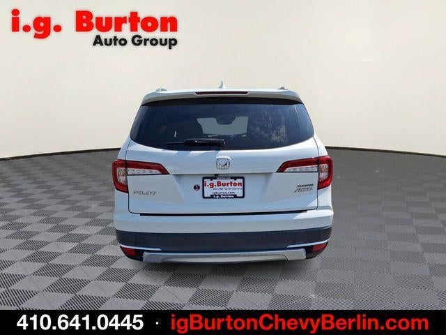 2021 Honda Pilot AWD Touring 8 Passenger