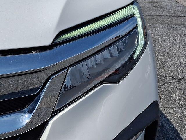 2021 Honda Pilot AWD Touring 8 Passenger