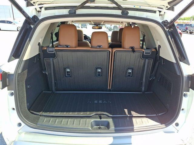 2022 Nissan Pathfinder Platinum 4WD