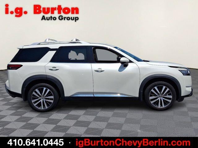 2022 Nissan Pathfinder Platinum 4WD
