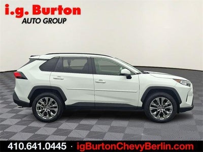 2020 Toyota RAV4 XLE Premium