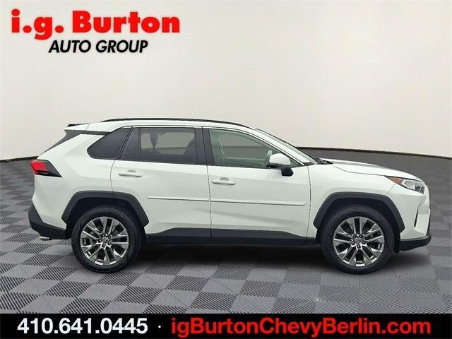 2020 Toyota RAV4 XLE Premium