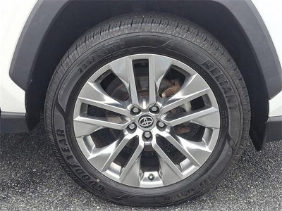 2020 Toyota RAV4 XLE Premium