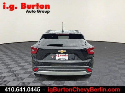 2025 Chevrolet Trax LT