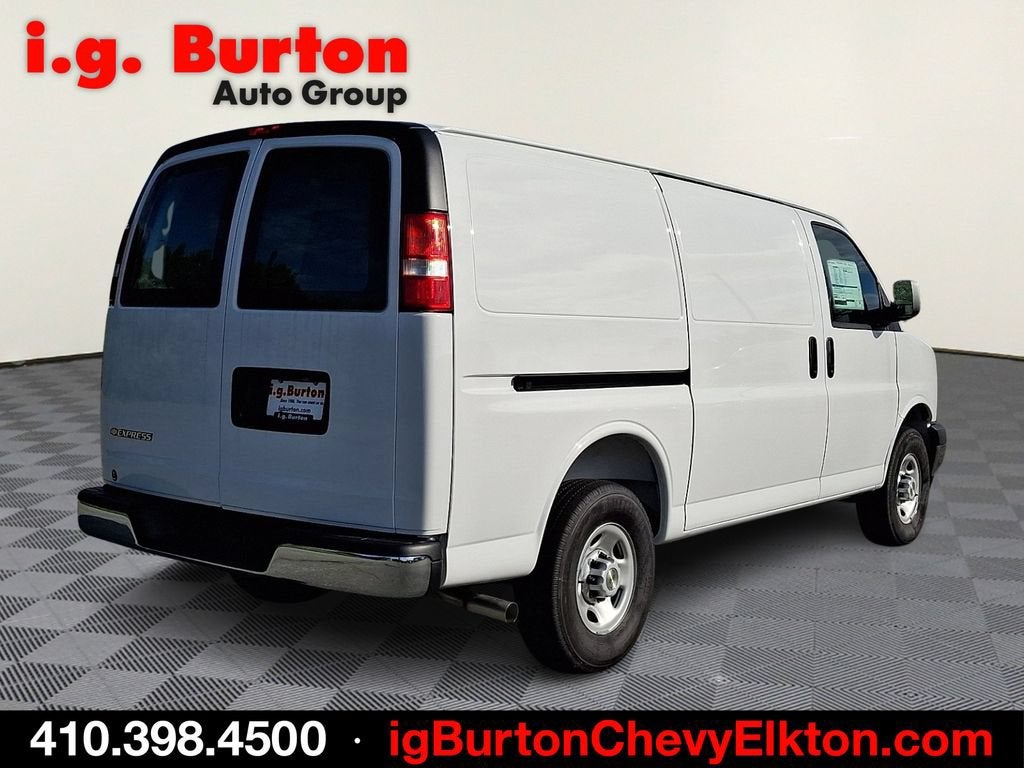 2026 Chevrolet Express Cargo WT
