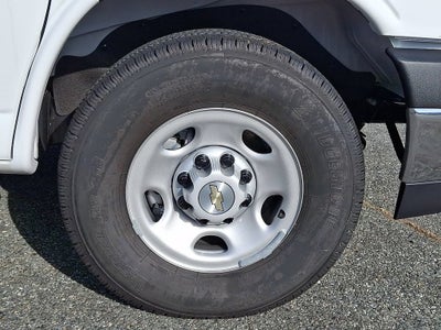 2026 Chevrolet Express Cargo WT