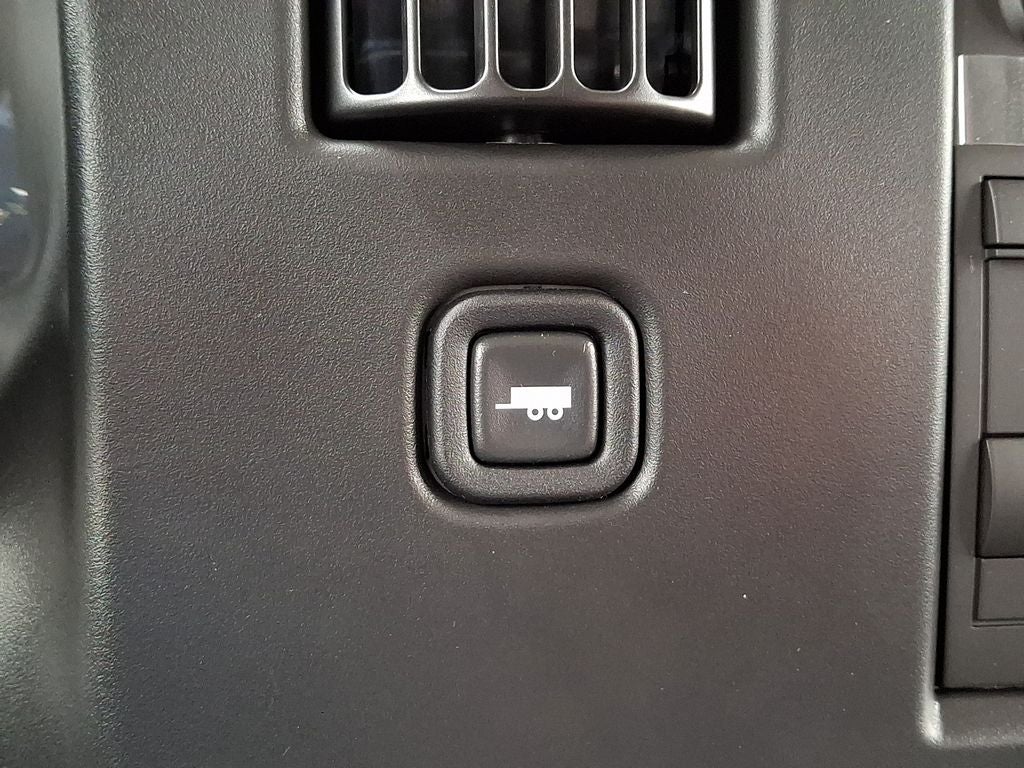 2025 Chevrolet Express 2500 Work Van Cargo