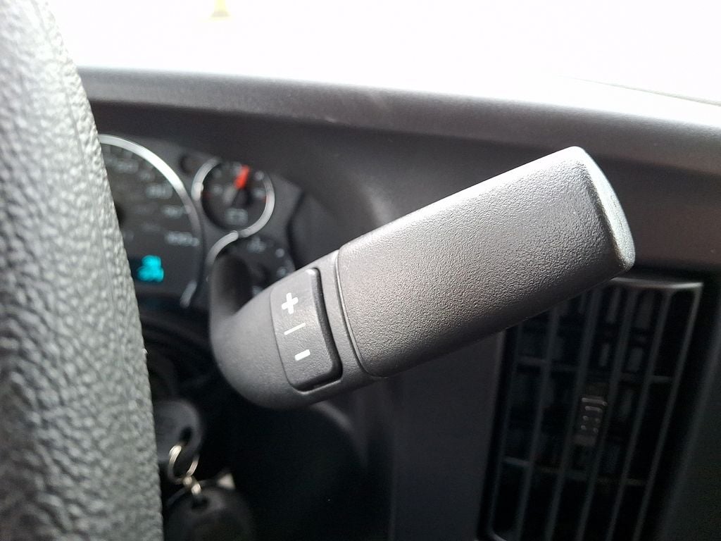 2025 Chevrolet Express 2500 Work Van Cargo