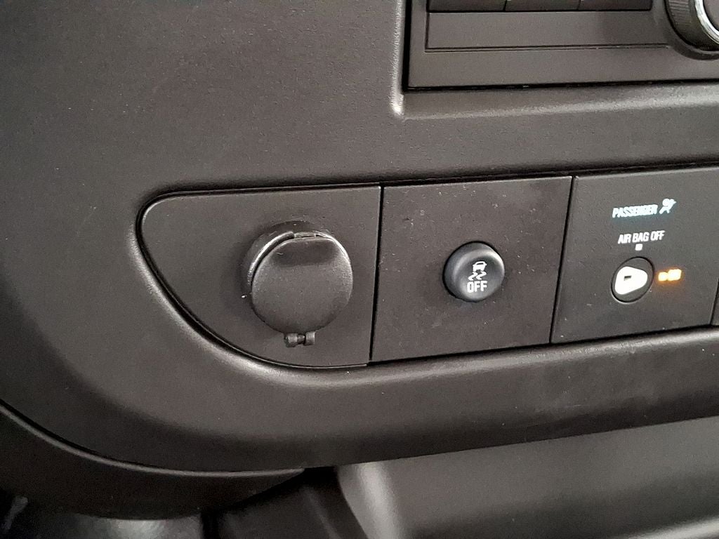 2025 Chevrolet Express 2500 Work Van Cargo