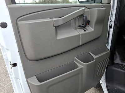 2025 Chevrolet Express 2500 Work Van Cargo