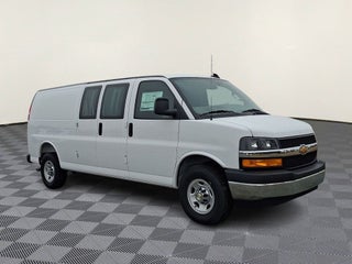 2025 Chevrolet Express 2500 Work Van Cargo