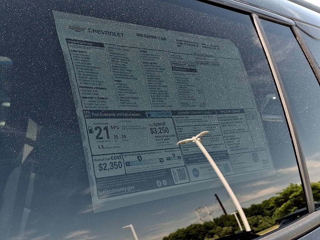 2026 Chevrolet Traverse LT