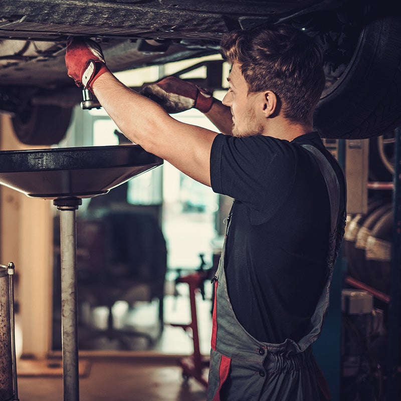 i.g. Burton Chevrolet of Berlin in Berlin MD technician changing oil